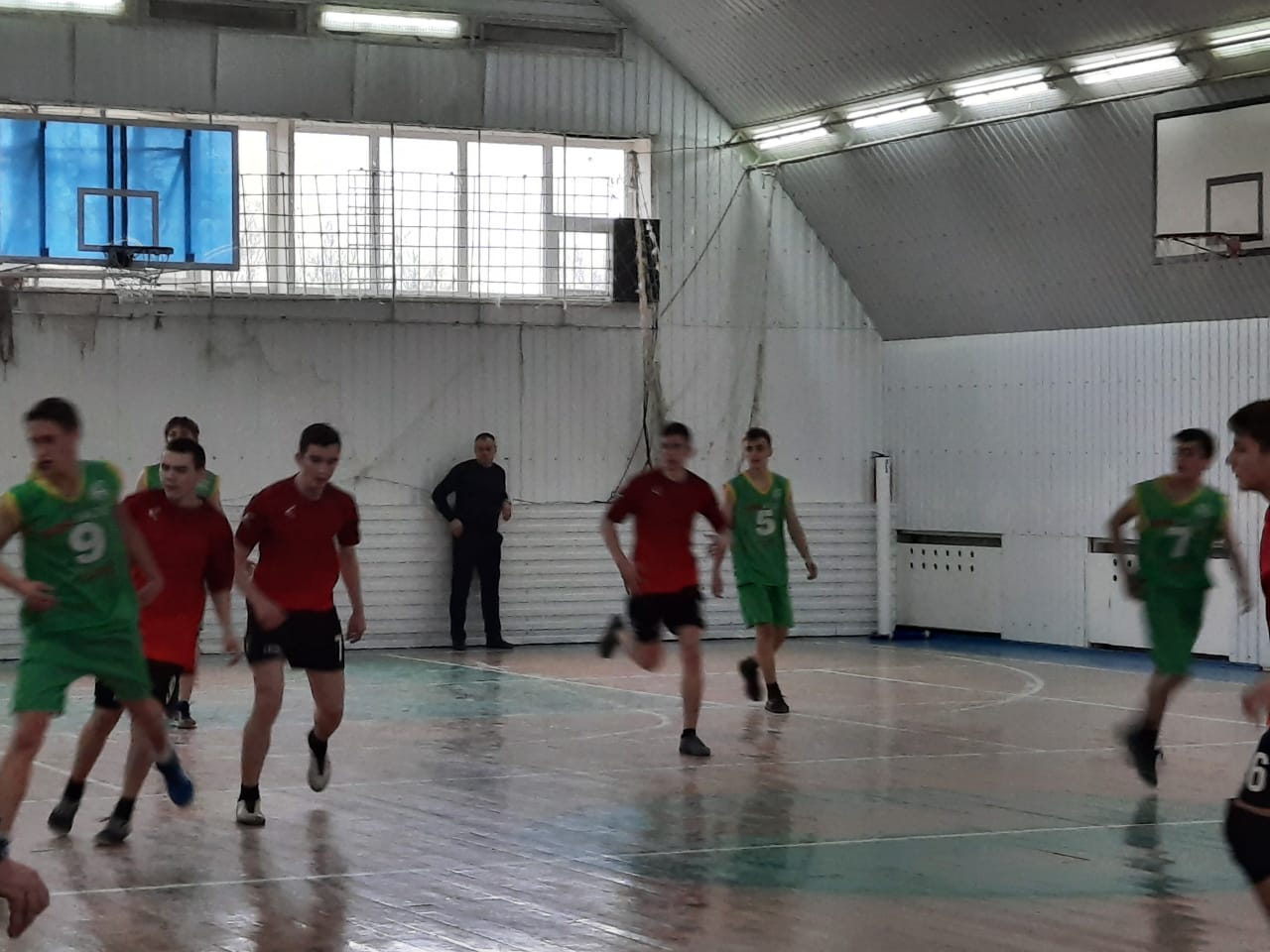 Первенство школы по баскетболу (юноши).