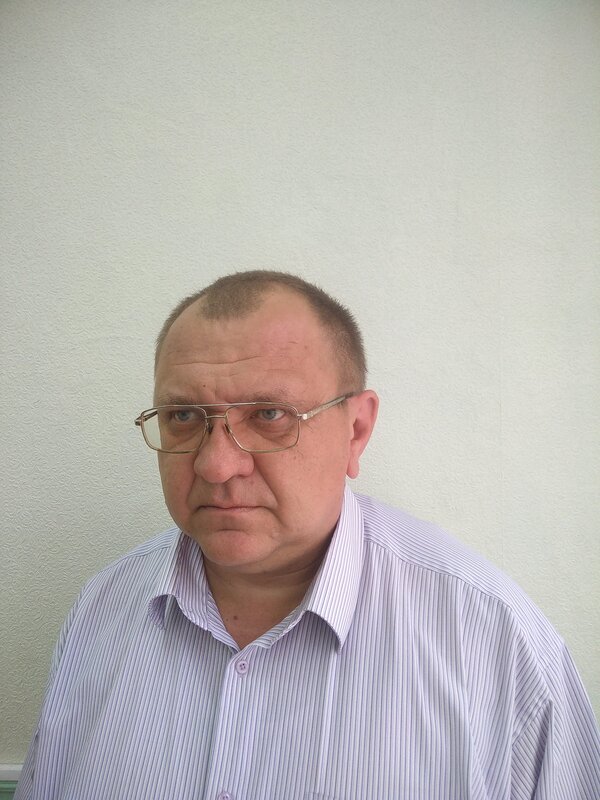 Буловин Андрей Викторович.